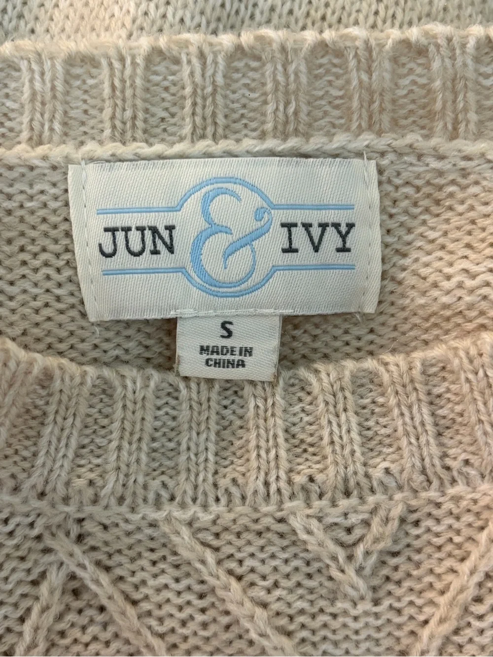 Jun & Ivy Chevron Knit Sweater Dress Oatmeal Small - Picture 6 of 8